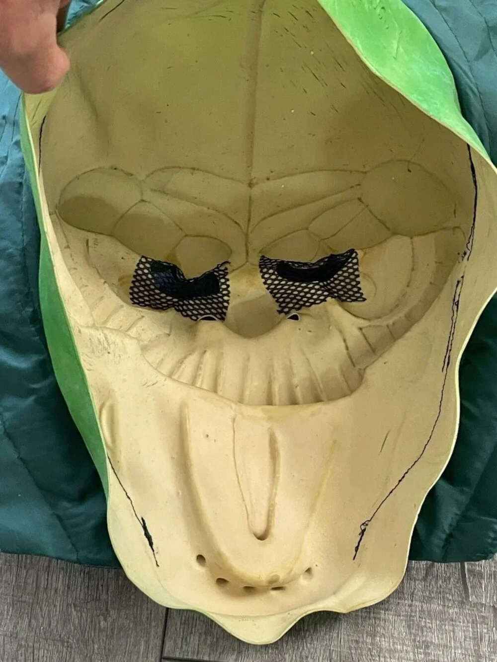 Rubie’s Green Fang Monster Collar Latex Mask Adult Halloween Horror Rare Vintage